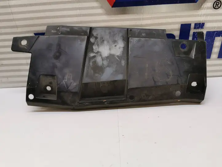 Toyota RAV 4 (XA40) (2012 - 2018) 5872442020 Защита заднего бампера — фото 1