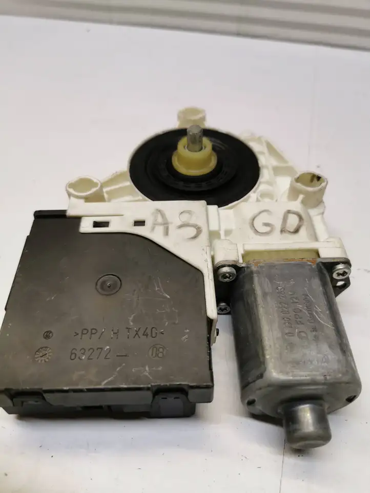Audi A3/S3 8P (2004 - 2008) 8P4959802E Стеклоподъемник задней двери — фото 2