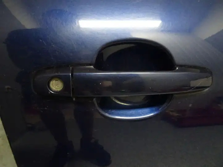 Toyota Avensis Verso (1995 - 2001) Дверь — фото 6