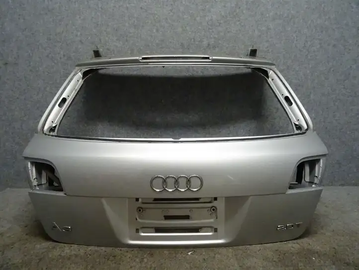 Audi A3/S3 8P (2004 - 2008) Крышка багажника — фото 1