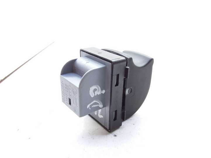 Audi A6 (2004 - 2008)  4F0959855 Кнопка стеклоподъемников