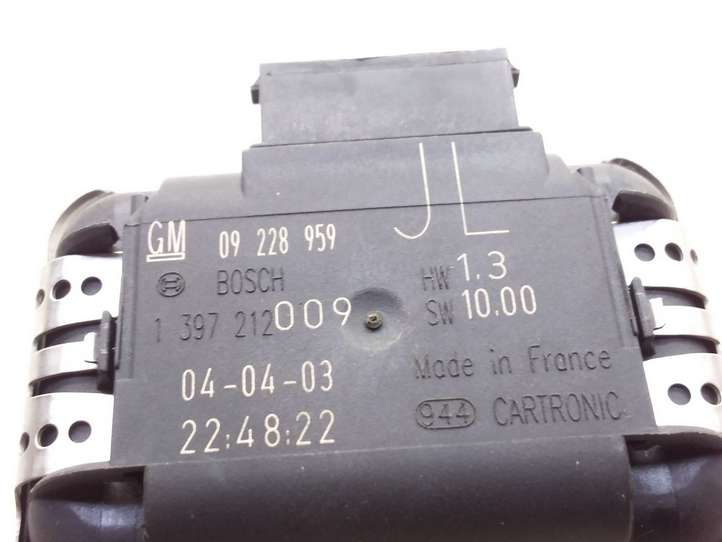 Opel Signum (2002 - 2008)  09228959 Датчик дождя