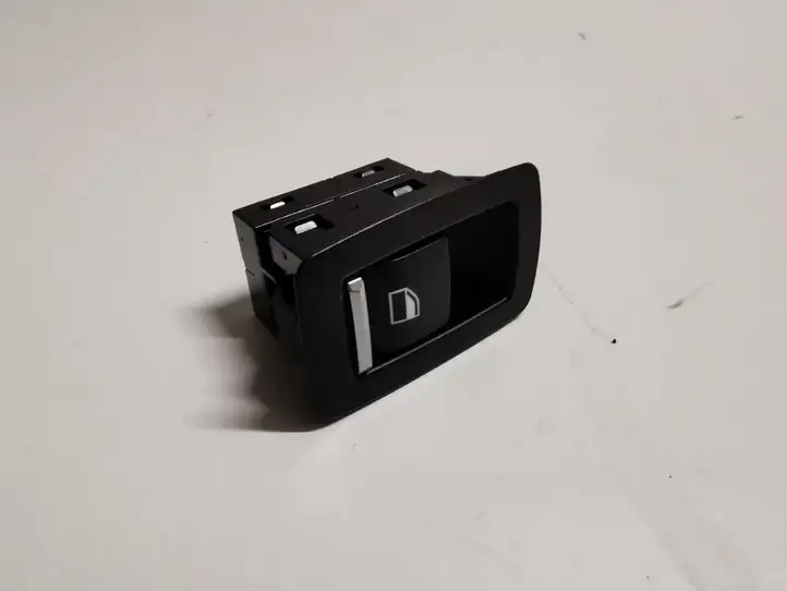 BMW 3 F30 F35 F31 (2012 - 2018) 9361936 Блок кнопок стеклоподъемников — фото 1