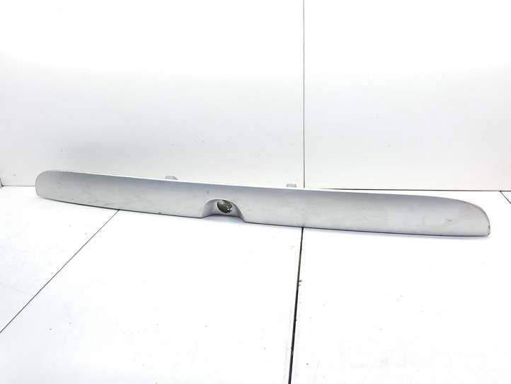 Opel Zafira (2003 - 2006)  90579631 Освещение номера