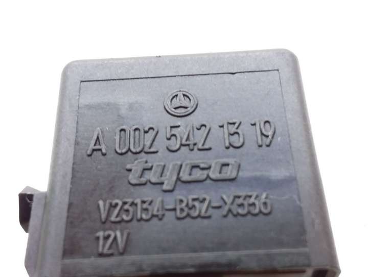 Mercedes-Benz A W169 (2004 - 2012)  A0025421319 Другое реле