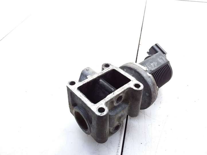 Opel Vectra (2005 - 2009)  55215031 Клапан EGR