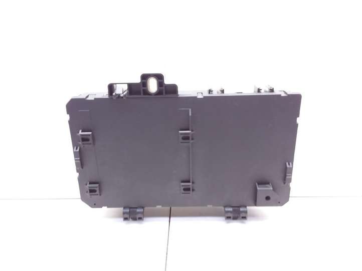 Opel Astra (2004 - 2009)  13206759 Блок предохранителей