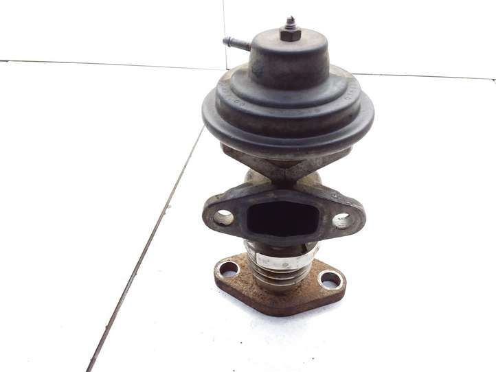 Volkswagen Golf IV (1998 - 2005)  2247700 Клапан EGR