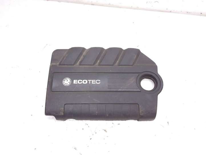 Opel Vectra (2002 - 2005)  55557295 Крышка двигателя (отделка)