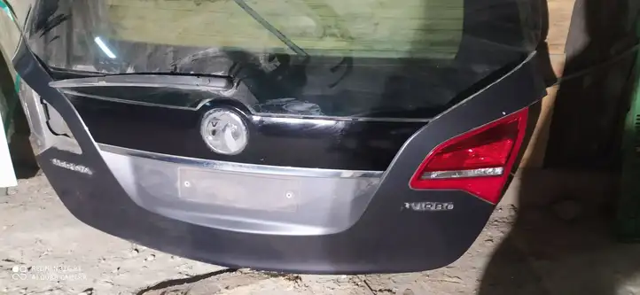 Opel Meriva B (2010 - 2014) Крышка багажника — фото 2