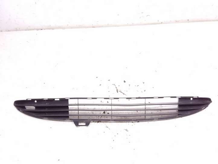 Peugeot 206 (1998 - 2012)  9628579377 Нижняя решётка (из трех частей)