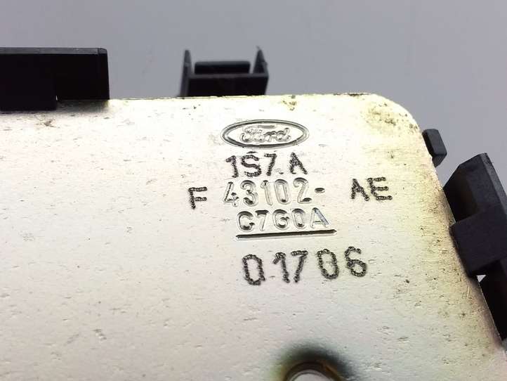 Ford Mondeo Mk III (2000 - 2007)  1S7A43102 Замок задней крышки