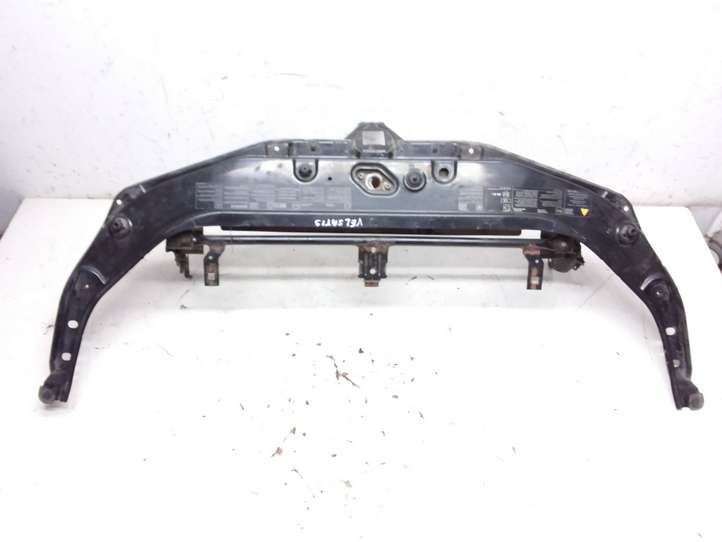 Renault Vel Satis (2002 - 2005)  8200024311 Верхняя часть панели радиаторов (телевизора)