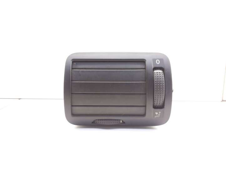 Volkswagen PASSAT B5.5 (2001 - 2005)  3B0819703D Боковая воздушный дефлектор