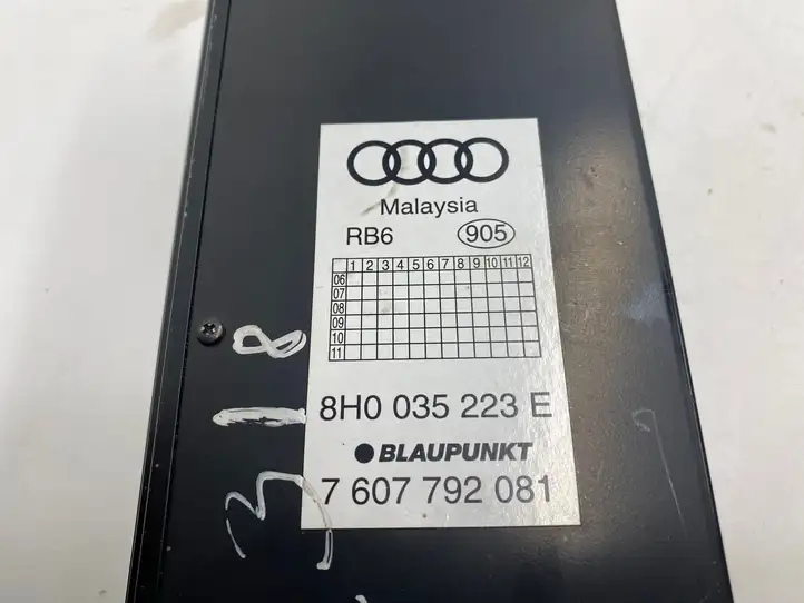 Audi A4 S4 B7 8E 8H (2004 - 2009) 8H0035223E Усилитель звука — фото 2