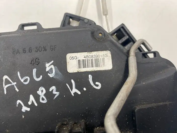 Audi A6 S6 C5 4B (2001 - 2004) 4B0839015G Замок задней двери — фото 2