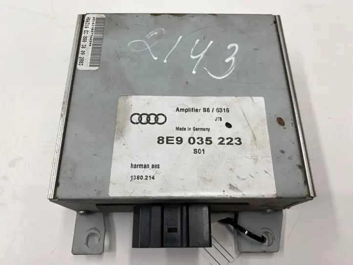 Audi A4 S4 B6 8E 8H (2000 - 2006) 8E9035223 Усилитель звука — фото 1