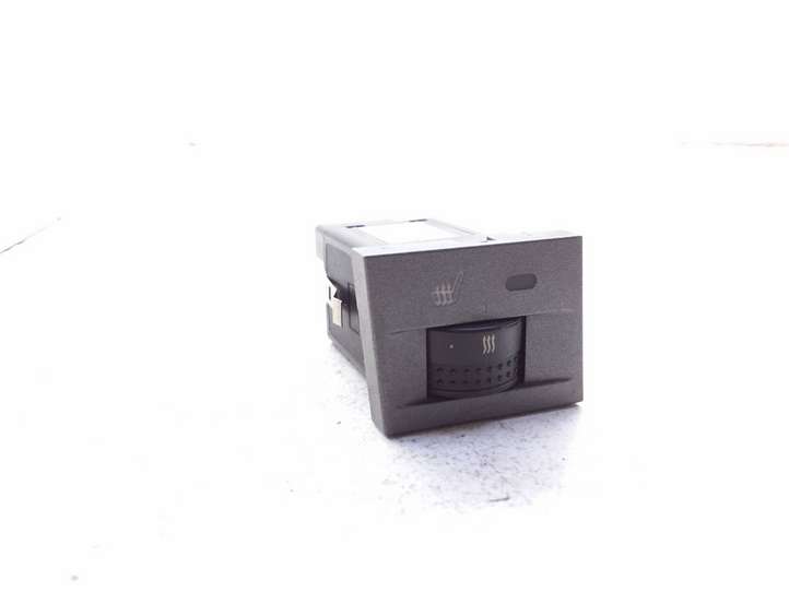 Opel Signum (2002 - 2008)  13138251 Включатель обогрева