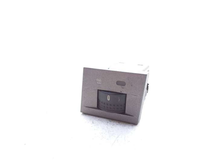 Opel Signum (2002 - 2008)  13138252 Включатель обогрева