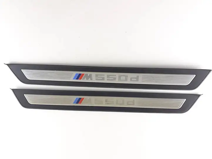 BMW 5 F10 F11 (2009 - 2016) 8054484 Внутренняя отделка переднего порога — фото 1