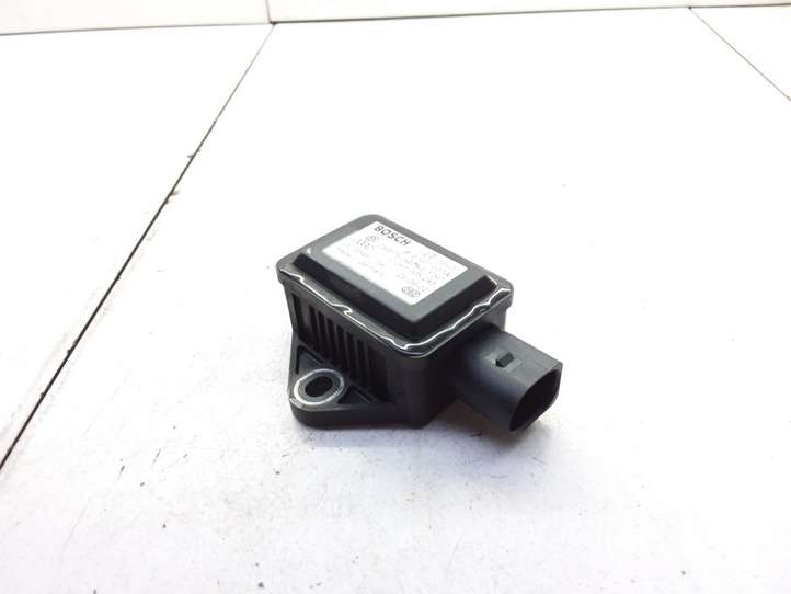 Audi A6 (2001 - 2004)  8E0907637A Датчик ESP (системы стабильности) (датчик курсовой устойчивости))