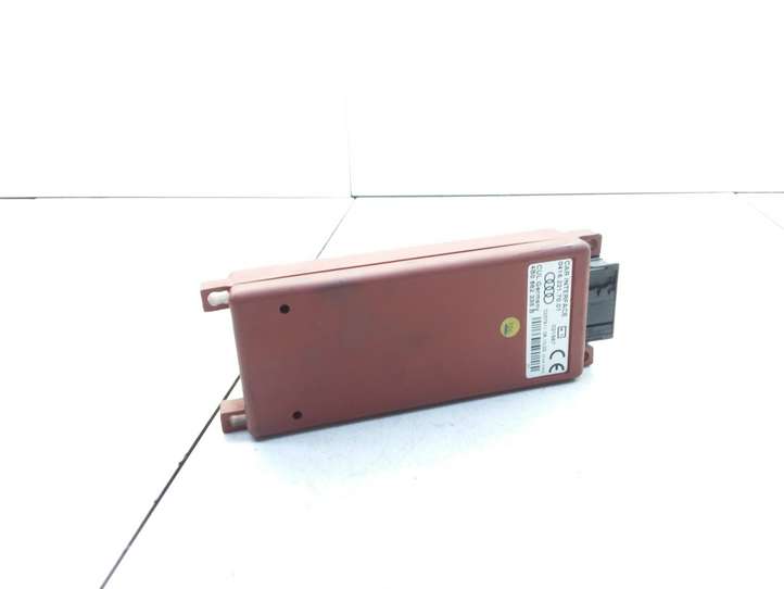 Audi A6 (2001 - 2004)  4B0862335B Блок управление GSM