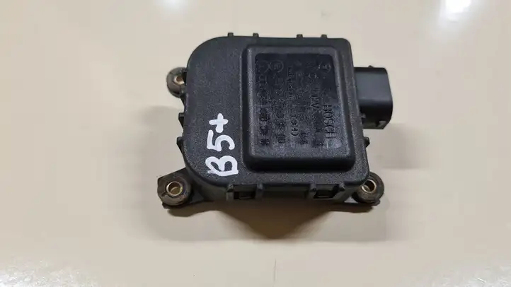 Volkswagen PASSAT B5.5 (2001 - 2005) 0132801149 Двигатель задвижки потока воздуха — фото 1