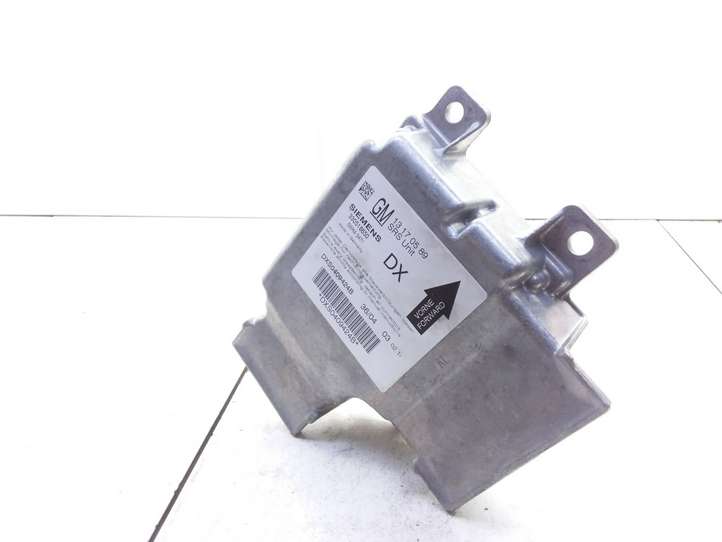 Opel Vectra (2002 - 2005)  13170589 Блок управления надувных подушек
