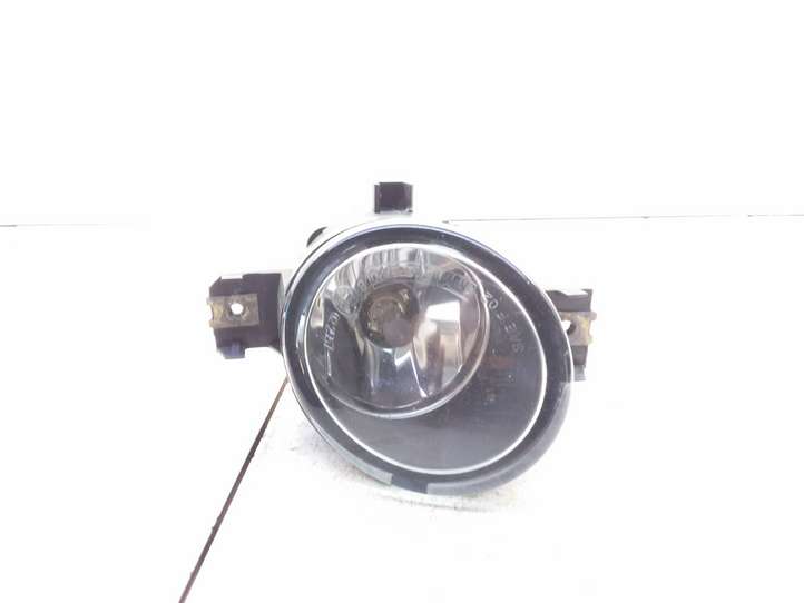 Renault Laguna (2001 - 2005)  E13022557 Передняя противотуманная фара