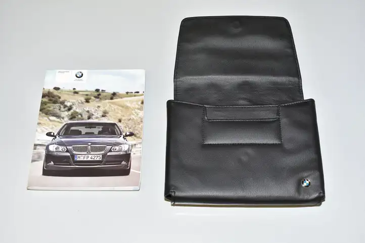 BMW 3 E90 E91 (2005 - 2012) 0013257 Сервисная книжка — фото 1