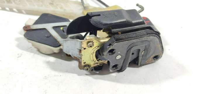Hyundai Elantra (2003 - 2010)  814102D001 Замок задней двери
