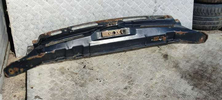 Mercedes-Benz Sprinter W901 W902 W903 W904 (1995 - 2007)  A9018800103 Верхняя часть панели радиаторов (телевизора)