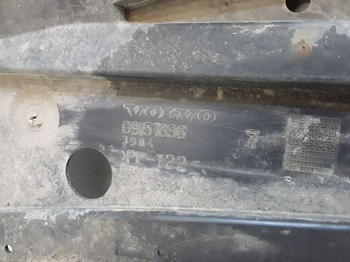 Volvo V70 (2000 - 2004)  09151896 Защита дна бампера