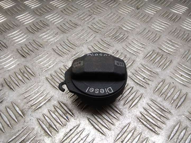 Volkswagen Golf V (2003 - 2009)  1J0201553AC Закручивающаяся крышка