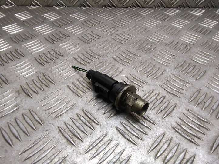 Volkswagen Golf V (2003 - 2009)  1K0959126B Датчик давления кондиционера воздуха