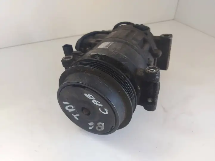 Audi A4 S4 B6 8E 8H (2000 - 2006) 8E0260805BN Компрессор (насос) кондиционера воздуха — фото 2