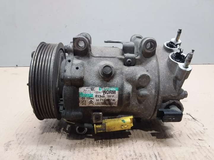 Ford Focus (2011 - 2015)  9671216780 Компрессор (насос) кондиционера воздуха