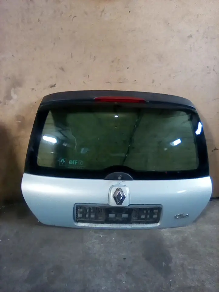 Renault Clio II (2001 - 2005) Крышка багажника — фото 1