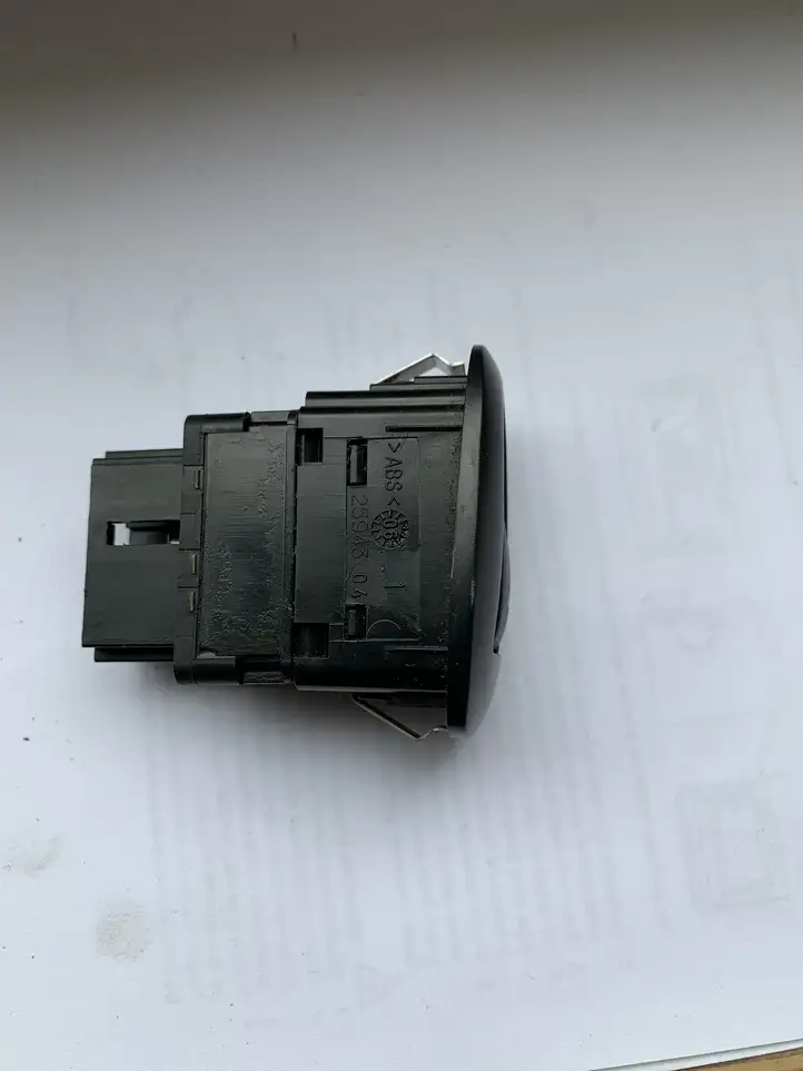 Citroen C3 (2002 - 2009) 25943 Кнопка стеклоподъемников — фото 1