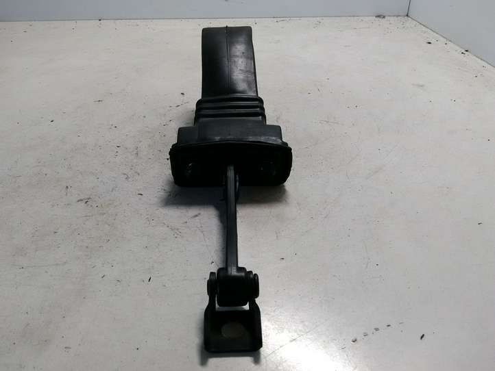 Audi A4 (2007 - 2011)  8K0837249B Ограничитель открывания передней двери