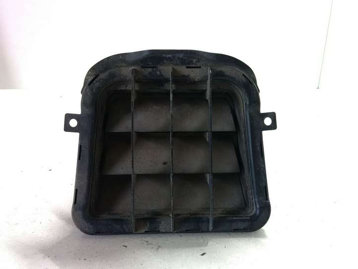 Audi A4 (2007 - 2011)  8K0819161B Вентиляционная решётка