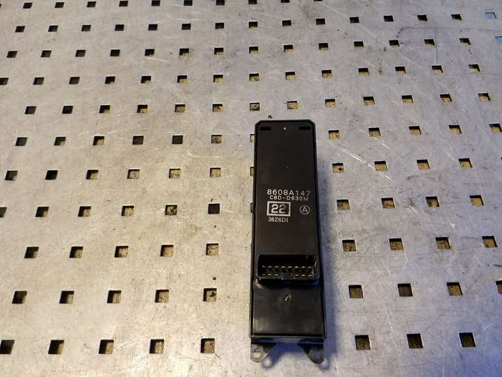 Mitsubishi Outlander (2007 - 2012)  8608A147 Кнопка стеклоподъемников