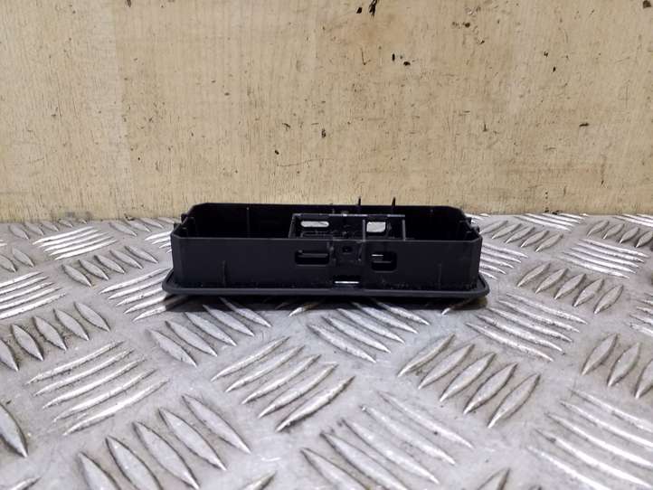 Land Rover Range Rover Sport (2005 - 2009)   Отделка  кнопки стеклоподъемника
