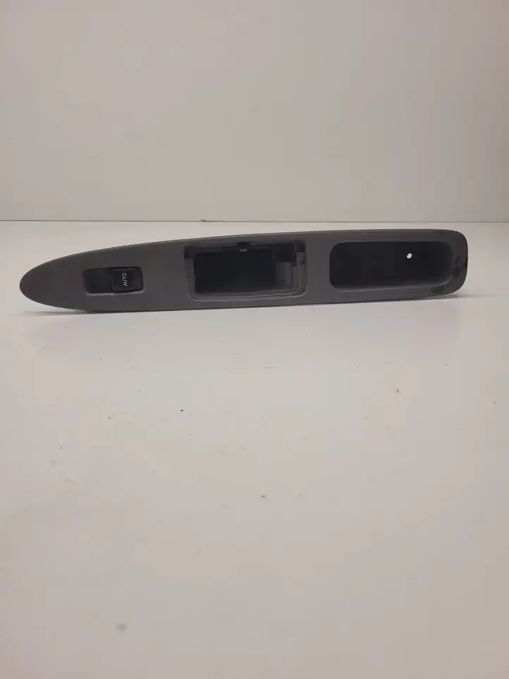 Toyota Avensis Verso (2001 - 2004) 7427144110 Блок кнопок стеклоподъемников — фото 1