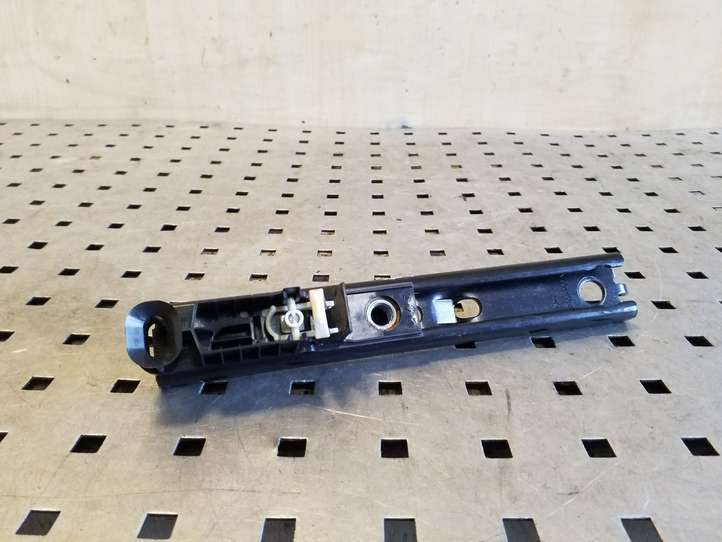 Land Rover Range Rover Sport (2005 - 2009)  532092200A Регулировочная планка ремня безопасности