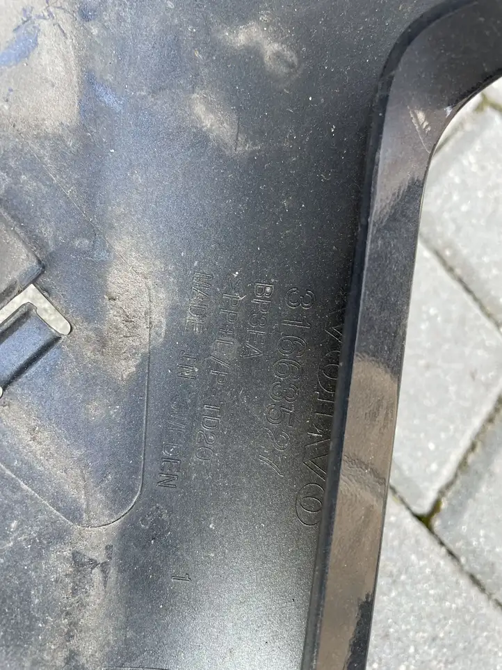 Volvo XC90 (2014 - 2019) 31663527 Нижняя часть переднего бампера — фото 3
