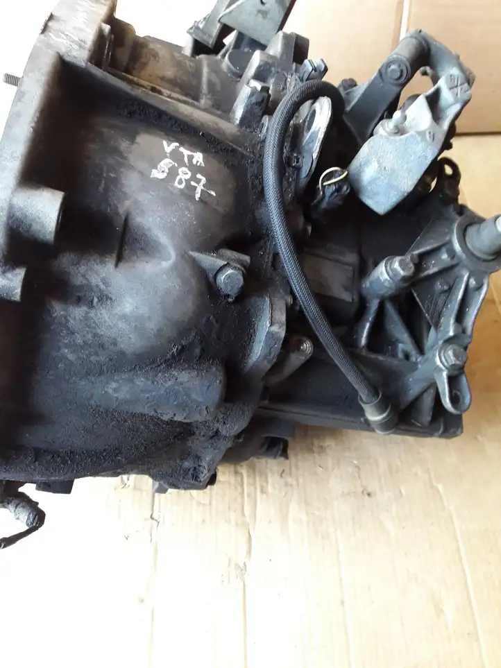 Renault Scenic II - Grand scenic II (2006 - 2009) 8200559512 Механическая коробка передач, 6 передач — фото 3