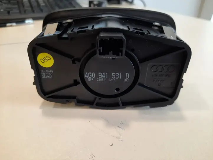 Audi A7 S7 4G (2010 - 2014) 4G0941531D Включатель фонарей — фото 2
