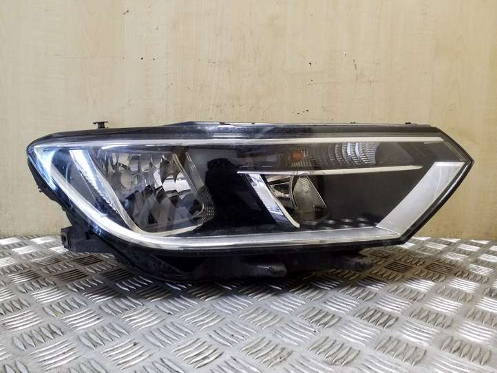Volkswagen PASSAT B8 (2015 - )  90064933 Передняя фара