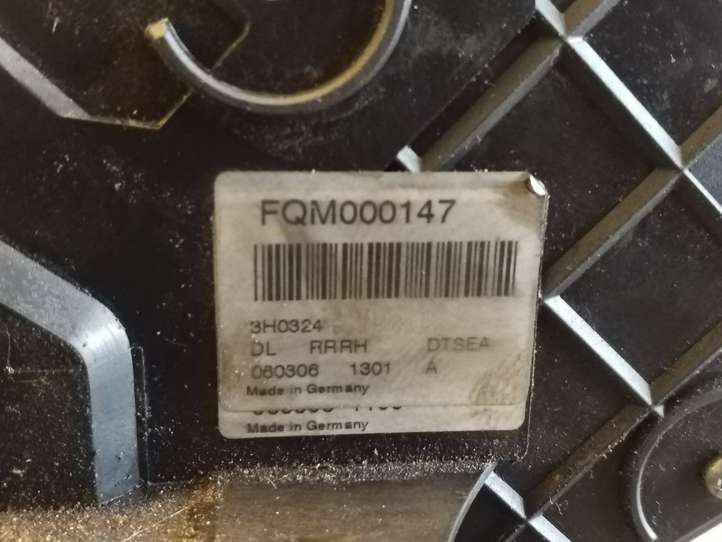 Land Rover Discovery (2004 - 2009)  FQM000147 Замок задней двери